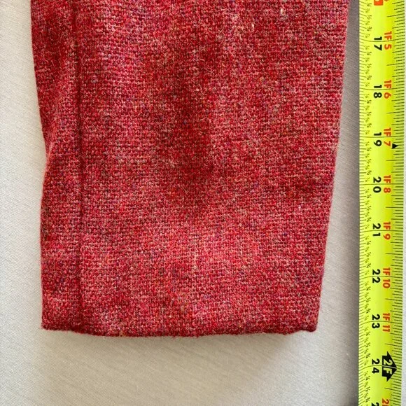 Vintage Cranberry Wool Tweed Weave Coat with Bakelite-Look Buttons Medium - Picture 14 of 16